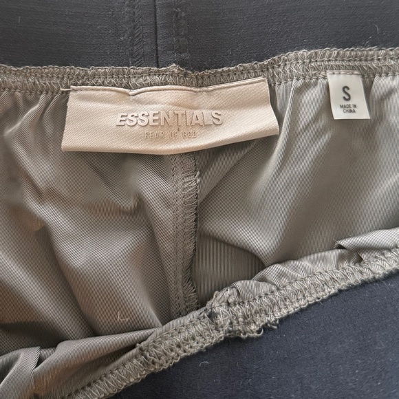 Essentials track pants - Authentic - Picture 2 of 3